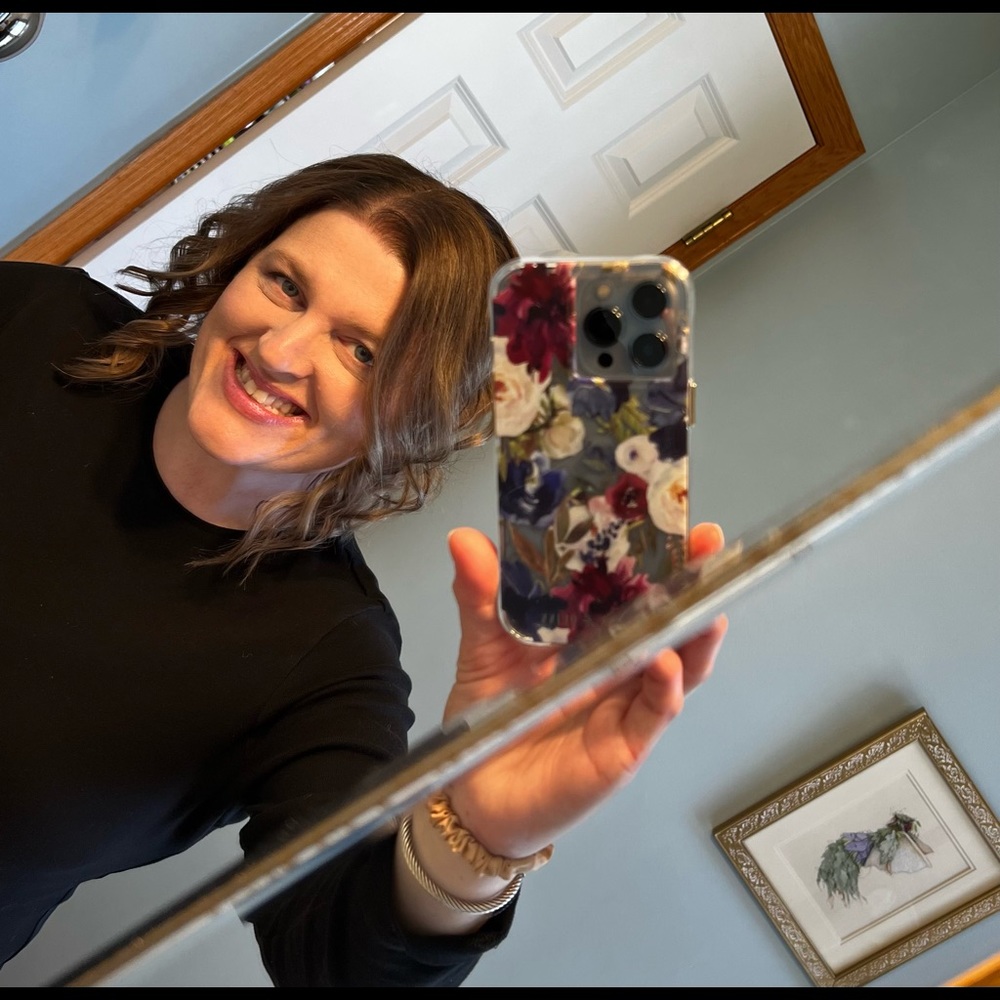 Meet your Posher, Sara